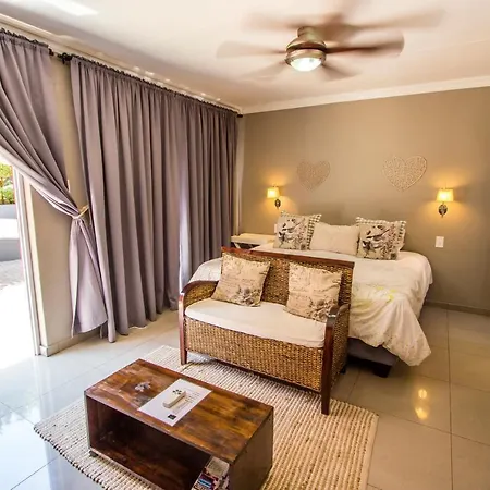 New Bali Guesthouse Newcastle Exterior photo